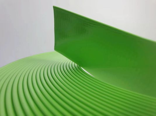 Yeşil Renk Alüminyum Trim Cap Rolls Alüminyum Sertlik El Bükme Yöntemi 50M Uzunluk